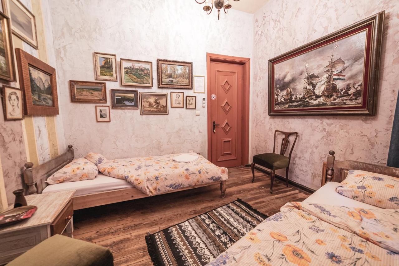 Guest House Malkia Inter Veliko Tŭrnovo Exterior photo