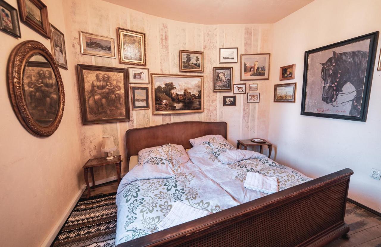 Guest House Malkia Inter Veliko Tŭrnovo Exterior photo